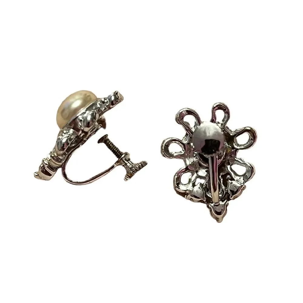 ⭐️3/$25⭐️ Vintage Pearl Rhinestone Flower Silver Tone Screw Back Earrings